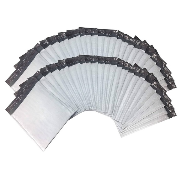 36pcs Poly Bubble Self-Seal Mailer - Picture 1 of 4